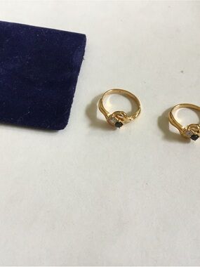2 Pcs Gold-Tone Ring with Dark Blue and Clear Stones - Elegant Twist Design